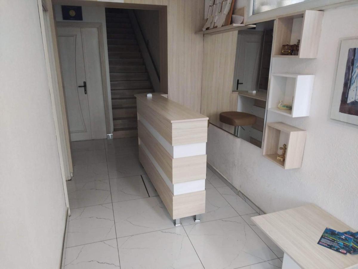 Hostel Bela Ohrid Luaran gambar