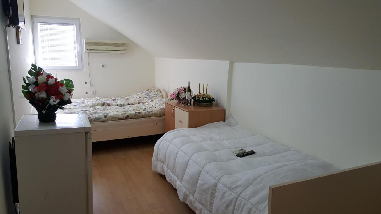 Hostel Bela Ohrid Luaran gambar